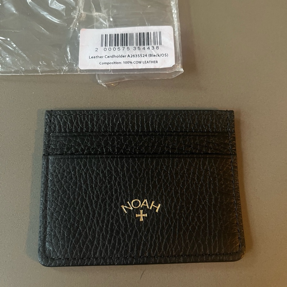 Noah Black Leather Cardholder